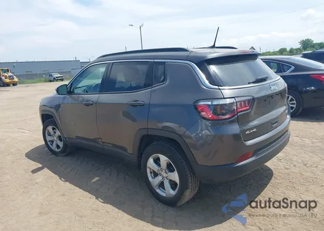 2021 Jeep Compass Latitude 4X4 из США, поврежденный, VIN 3C4NJDBBXMT595716